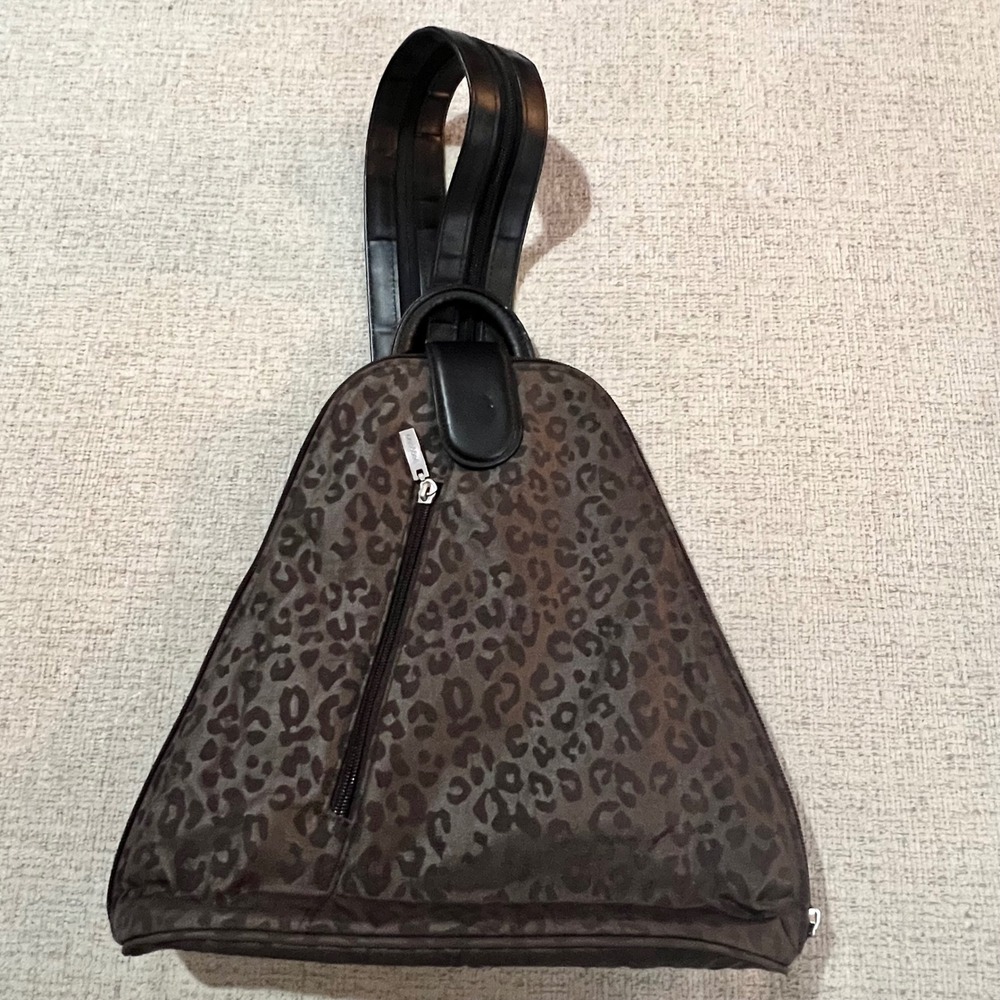 Baggallini Leopard Print Mini Backpack Convertible Bag‎ Women Red Interior